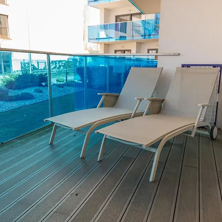 Aquarius Blue Apartment *