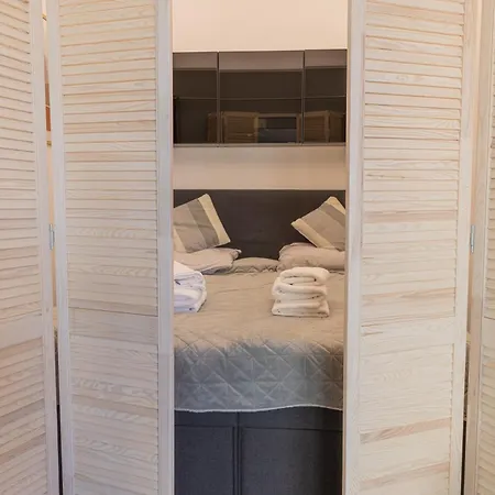 Aquarius Blue Apartment *