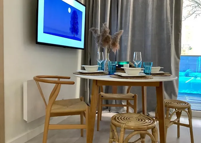 Aquarius Blue Apartment *