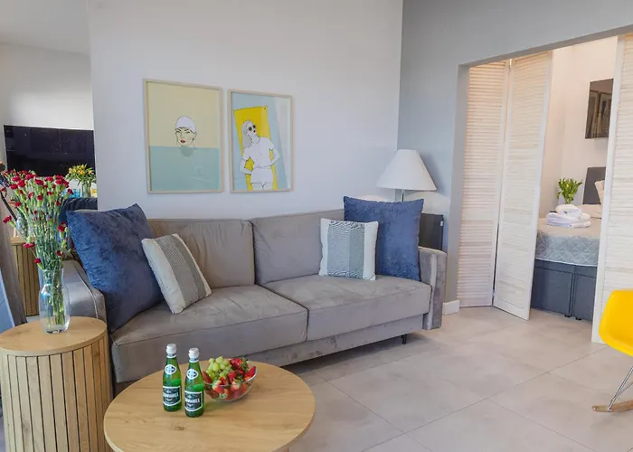 Aquarius Blue Apartment *